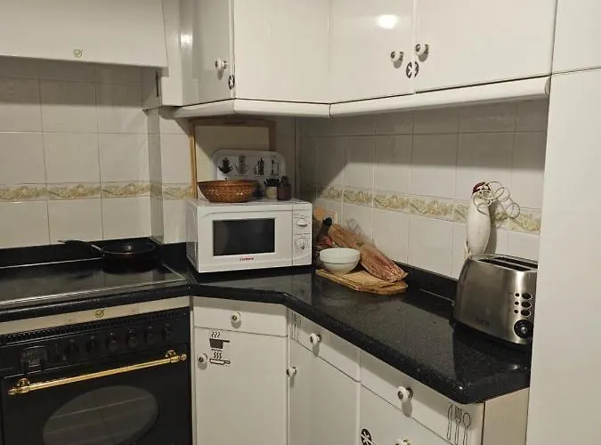 Amplia Y Centrica En Piso Compartido *